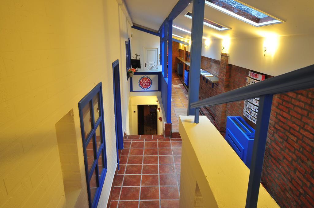 Hostel Bed N Beer Beograd Bagian luar foto